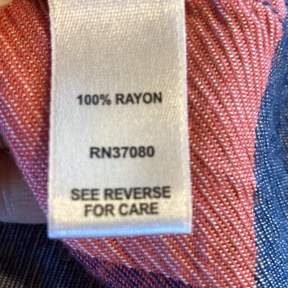 XS Soft Peach, Maroon, Navy Plaid Long Sleeve High Low Shirt - Cato / C Est 1946 - Picture 12 of 12